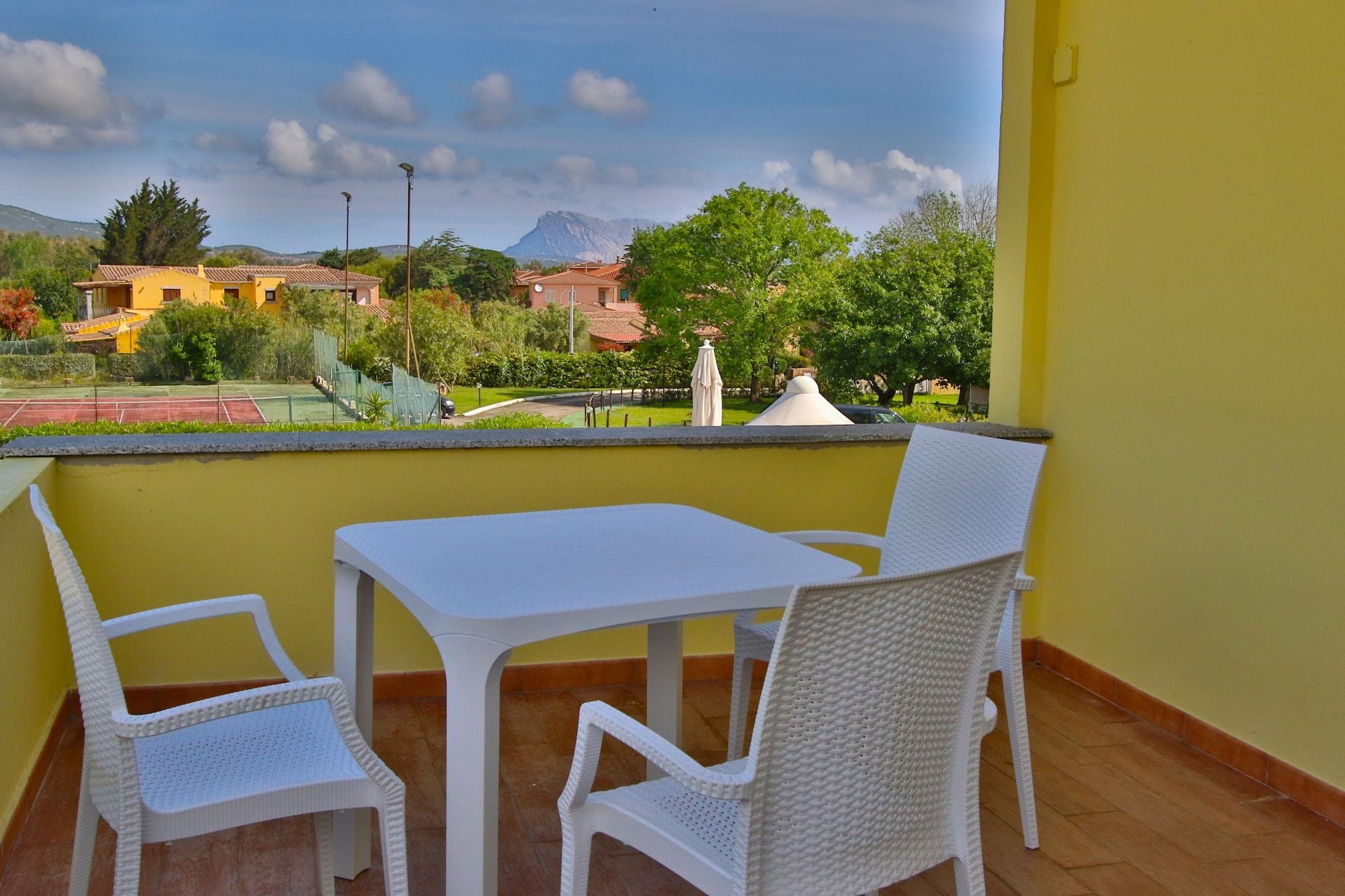 Hotel Le Mimose San Teodoro  Esterno foto