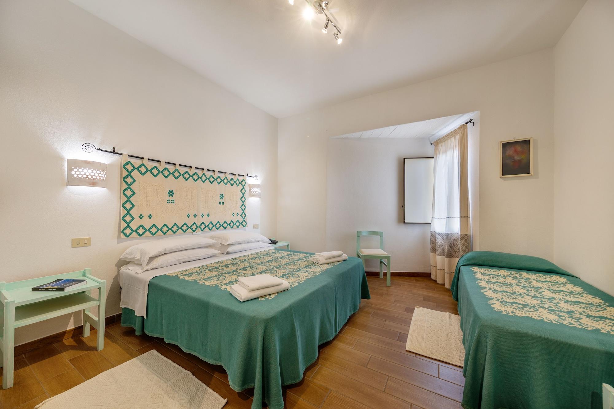 Hotel Le Mimose San Teodoro  Esterno foto
